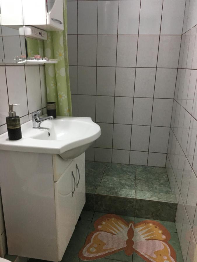Simona Apartamento Topliţa Exterior foto